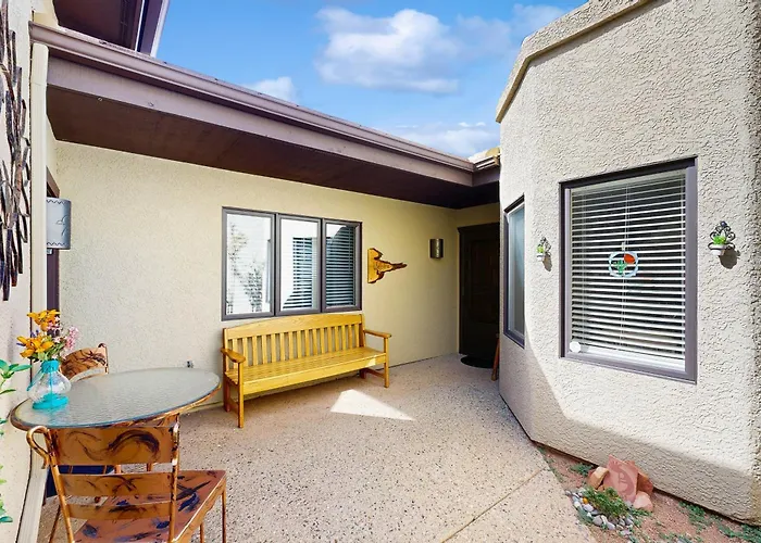 Ferienhaus 2 Bed 2 Bath Vacation In